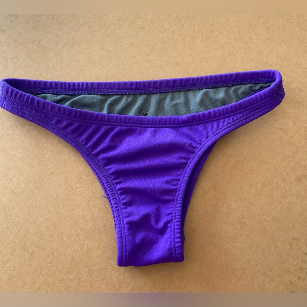 Jolyn Bikini Bottoms “Brazil”